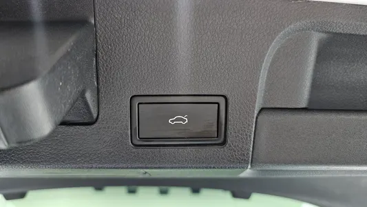 Volkswagen 아테온 2.0 TDI 2022 17