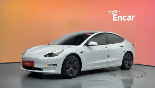 Tesla 3 AWD 2022