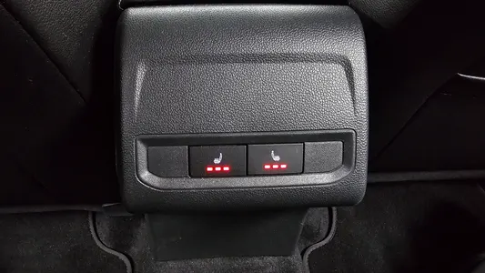 Volkswagen 7 1.5 TSI 2022 18