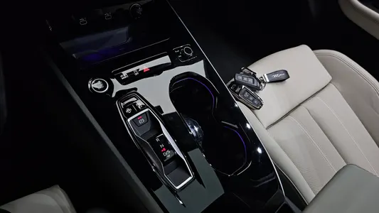 Audi A5 (B10) 40 TFSI S Line 2025 8
