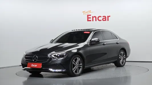 Mercedes-Benz E-Class W213 E350 4MATIC 2021