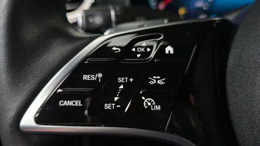 Mercedes-Benz E-Class W213 E350 4MATIC 2021 31