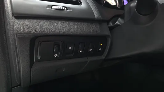 Renault Korea SM3 RE 2017 18
