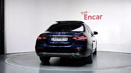 Mercedes-Benz E-Class W213 E450 4MATIC 2022 4