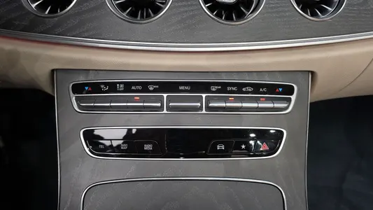 Mercedes-Benz E-Class W213 E450 4MATIC 2023 28