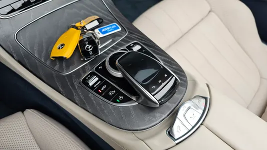 Mercedes-Benz E-Class W213 E450 4MATIC 2023 29