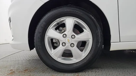 Chevrolet Spark LT 2021 5