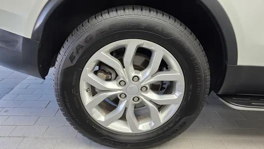 Land Rover 5 2.0 SD4 SE 2019 5