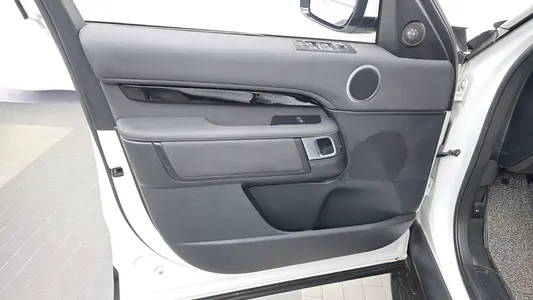 Land Rover 5 2.0 SD4 SE 2019 24