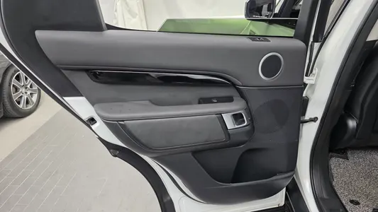 Land Rover 5 2.0 SD4 SE 2019 25