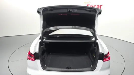 Audi A6 (C8) 45 TFSI 2021 27
