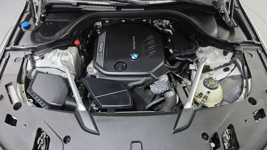 BMW 6 Series GT (G32) 620d M 2024 6