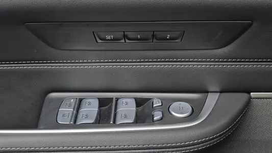BMW 6 Series GT (G32) 620d M 2024 13