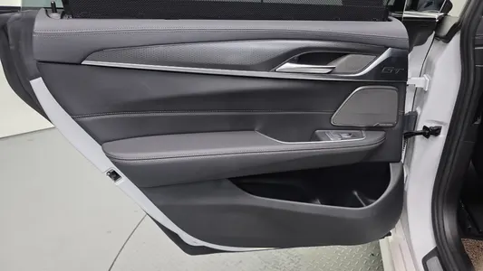 BMW 6 Series GT (G32) 620d M 2024 25