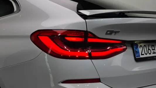 BMW 6 Series GT (G32) 620d M 2024 23