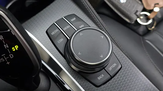 BMW 6 Series GT (G32) 620d M 2024 30