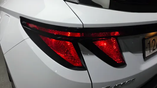 Hyundai (NX4) 2WD 2023 23