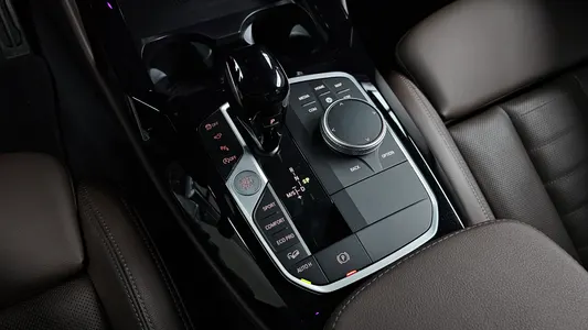 BMW X4 (G02) xDrive20i M 2025 8
