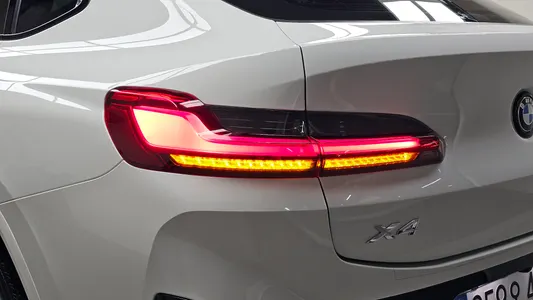 BMW X4 (G02) xDrive20i M 2025 23