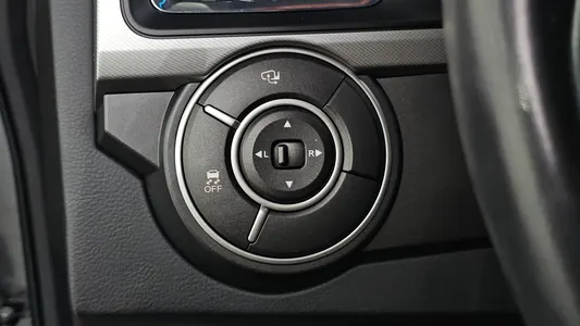 KG Mobility 코란도 스포츠 2.2 CX7 4WD 2017 17