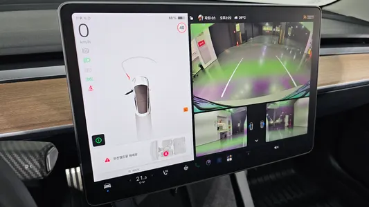 Tesla 3 AWD 2022 15
