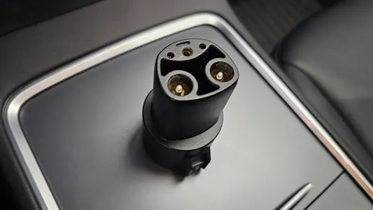 Tesla 3 AWD 2022 32