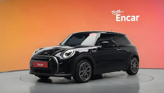 MINI 2023