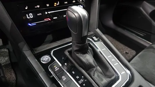 Volkswagen GT(B8) 2.0 TDI 2021 9