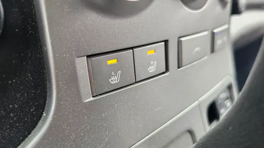 Hyundai Grand Starex 2011 12
