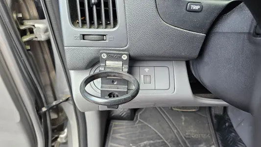 Hyundai Grand Starex 2011 28
