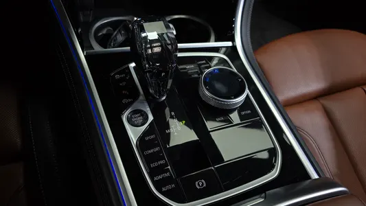 BMW 8 Series (G15) M850i xDrive 2023 9
