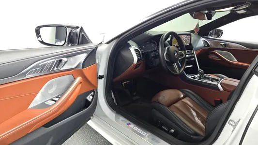 BMW 8 Series (G15) M850i xDrive 2023 10