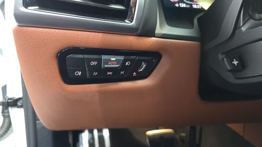 BMW 8 Series (G15) M850i xDrive 2023 20