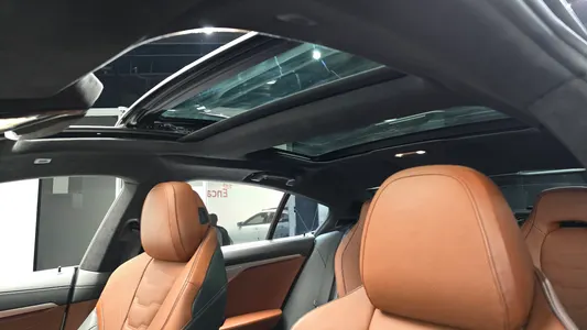 BMW 8 Series (G15) M850i xDrive 2023 16