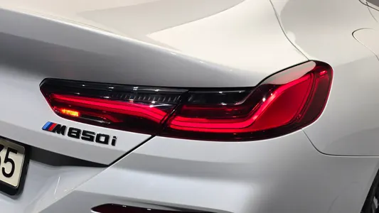BMW 8 Series (G15) M850i xDrive 2023 23