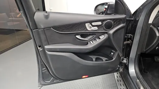 Mercedes-Benz GLC-Class X253 GLC300 4MATIC 2019 24