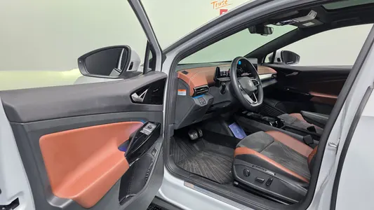 Volkswagen ID.4 2023 9