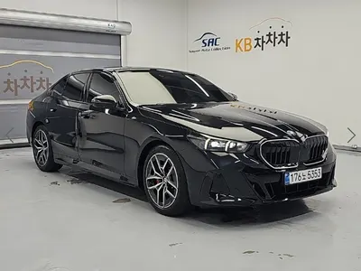 BMW 5 Series (G60) 520i 2026 4