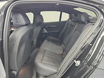 BMW 5 Series (G60) 520i 2026 11