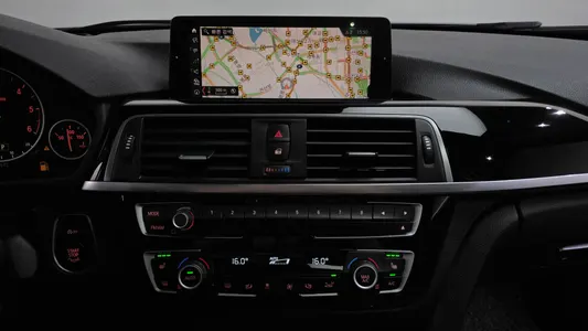 BMW 3 Series (F30) 320d 2018 13