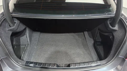 BMW 3 Series (F30) 320d 2018 18