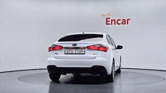 Kia K3 2013 4