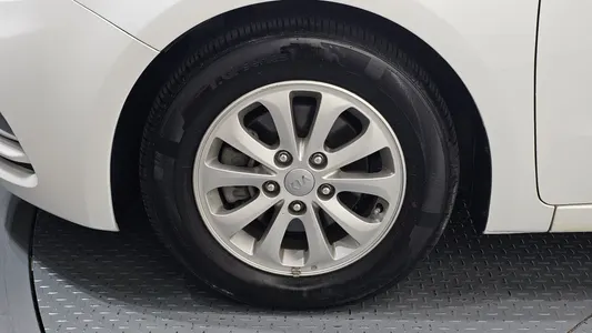 Kia K3 2013 5