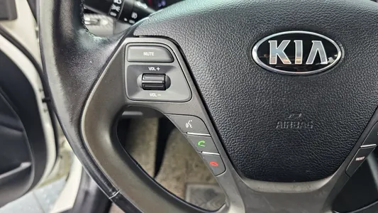 Kia K3 2013 20
