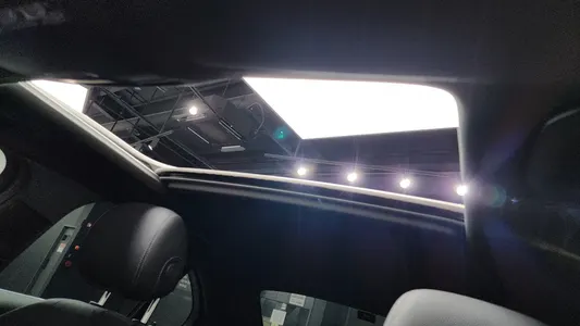 Mercedes-Benz C-Class W205 C300e 4MATIC AMG Line 2020 18