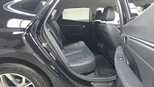 Hyundai (DN8) 2.0 2022 11