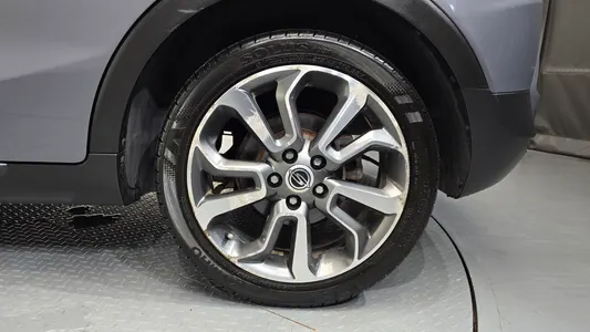 KG Mobility Tivoli LX 2WD 2015 21
