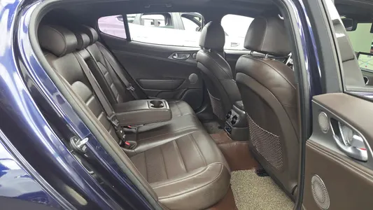Kia Stinger 2.2 AWD 2019 12