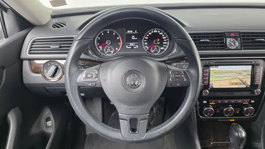 Volkswagen 파사트 2.5 2014 13