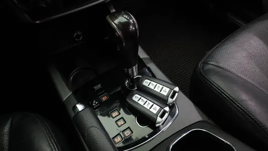 KG Mobility C 2.0 DX 2WD 2015 8